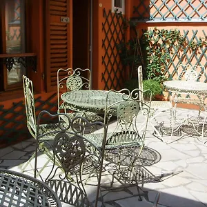 ** Hotel Beaunier Francia